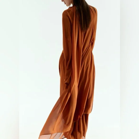 H&M limited edition gathered chiffon kaftan - Picture 2 of 3